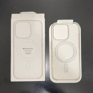 Apple iPhone 15 Pro Clear Case with MagSafe